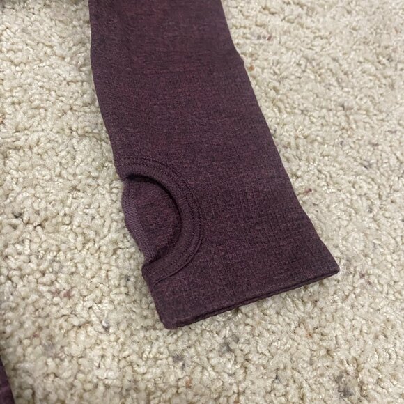 Women’s Athletic Zip Up Jacket Small Burgundy Thumbholes Running Yoga Activewear - Picture 5 of 5